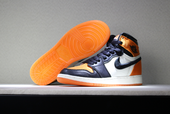 Air Jordan 1 Satin Shattered Backboard Black Starfish-Sail-Black